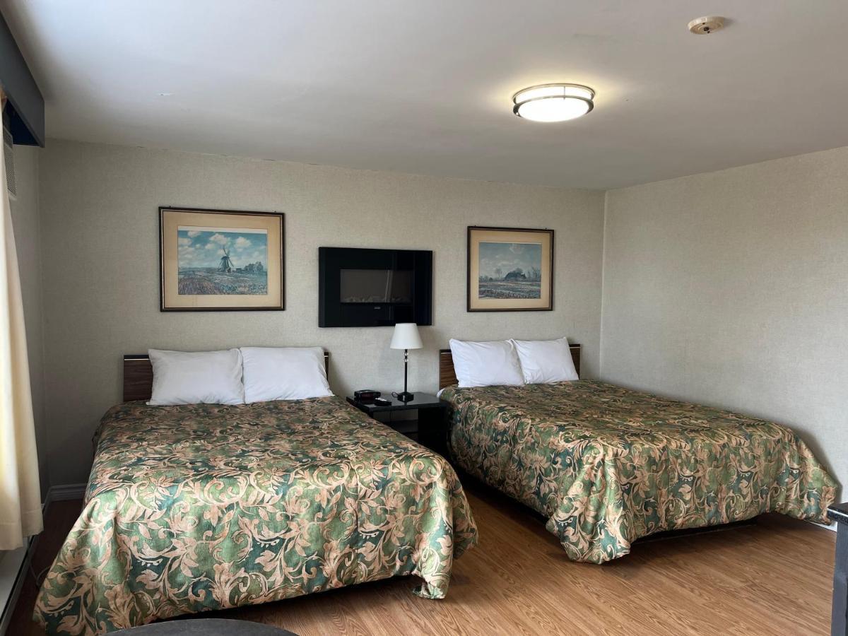 Old Mill Motel Blind River Екстериор снимка