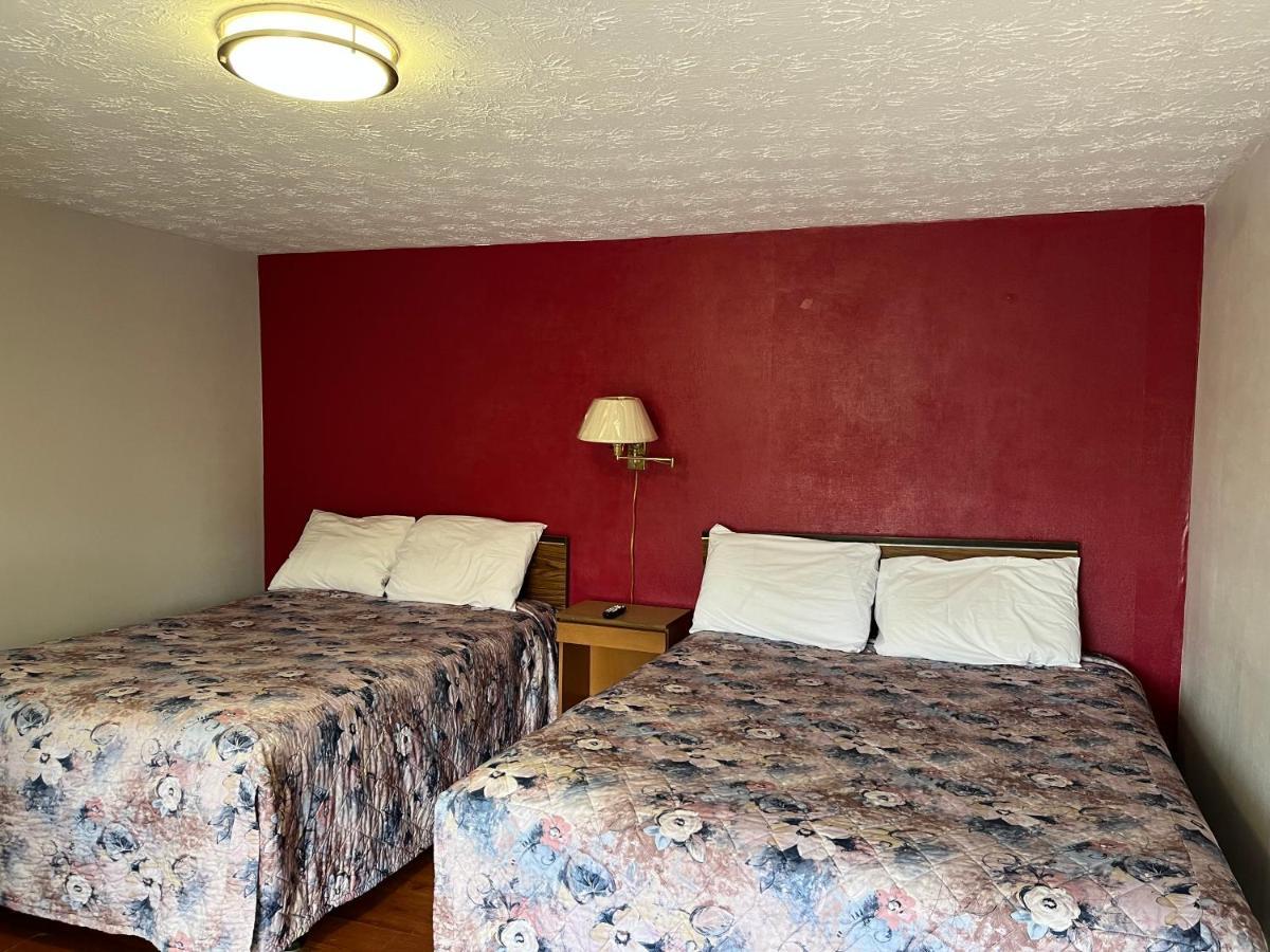 Old Mill Motel Blind River Екстериор снимка